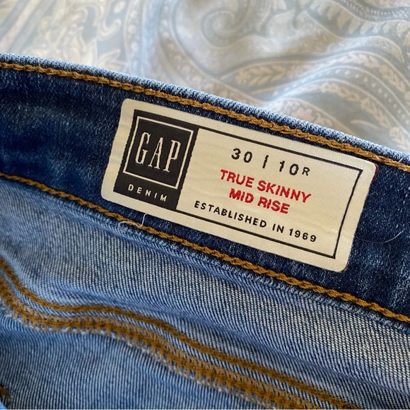 GAP | True Skinny Mid Rise - Picture 5 of 7